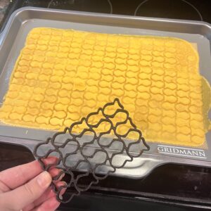 Goldfish Cutter